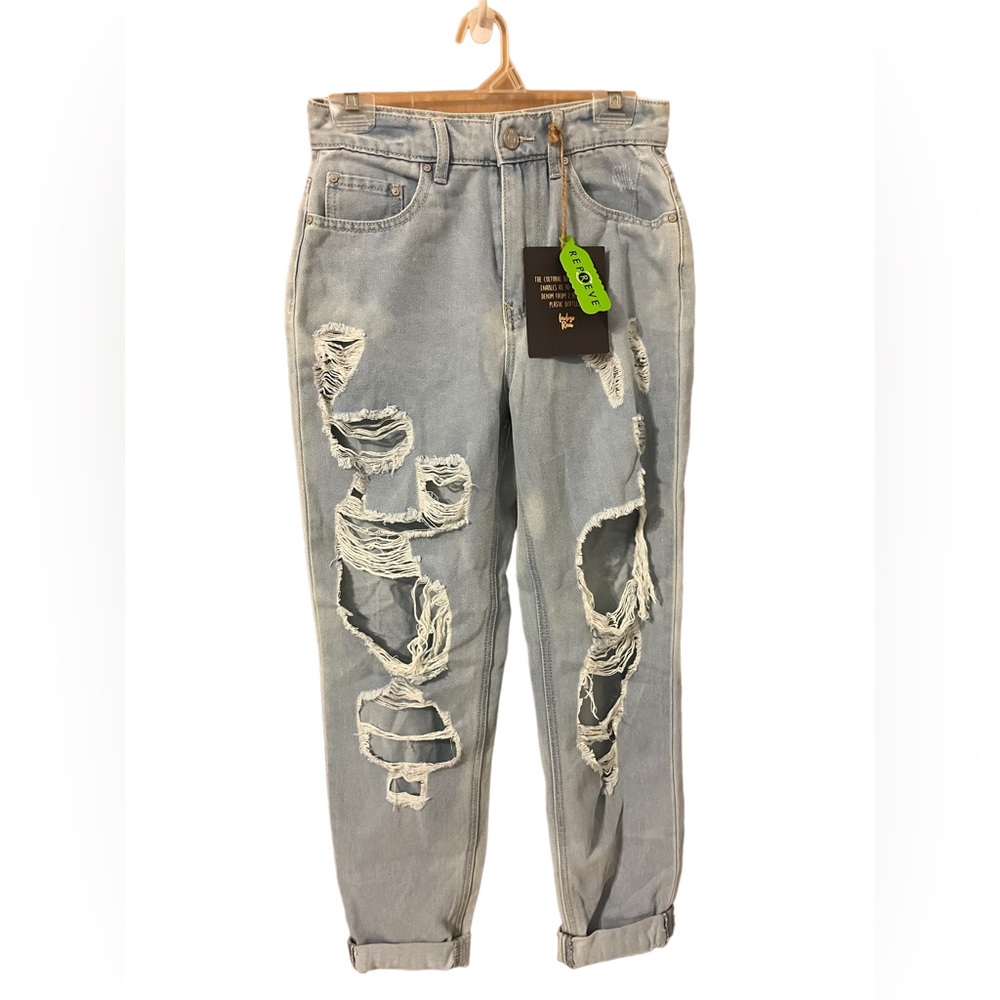 Mom Jeans New With tag size 7